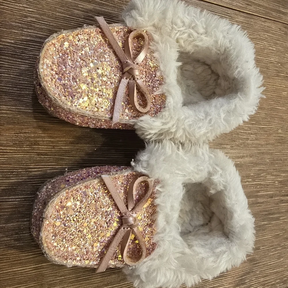 Toddler‎ slipper
